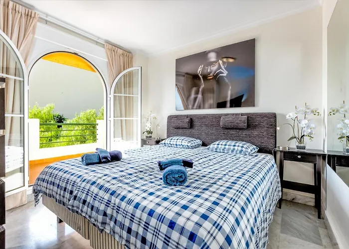 In Senorio De Aloha With Sea Views Appartement