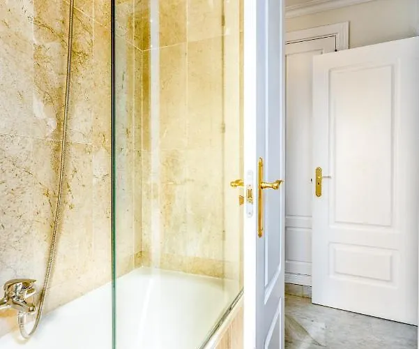 In Senorio De Aloha With Sea Views Appartement *