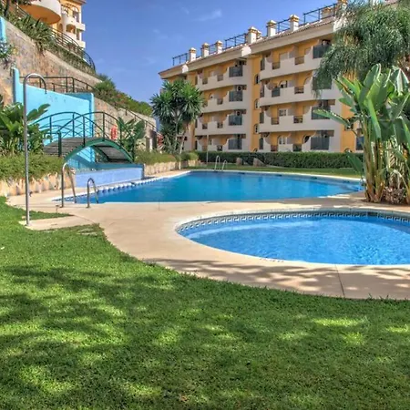 In Senorio De Aloha With Sea Views *