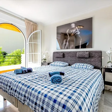 In Senorio De Aloha With Sea Views Apartment