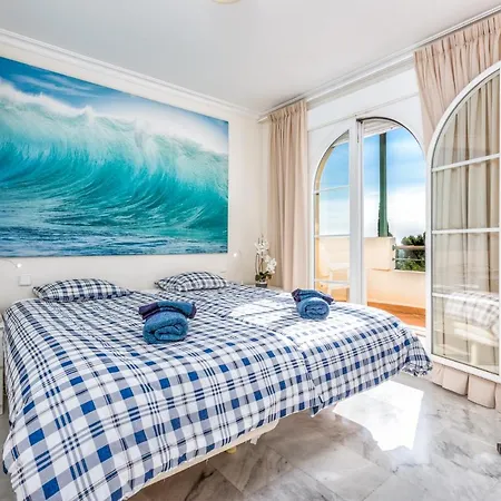 In Senorio De Aloha With Sea Views Apartment