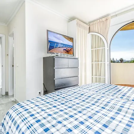 Διαμέρισμα In Senorio De Aloha With Sea Views Μαρμπέλλα